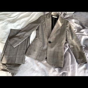 Tahiri - Arthur Levine Suit (women’s)